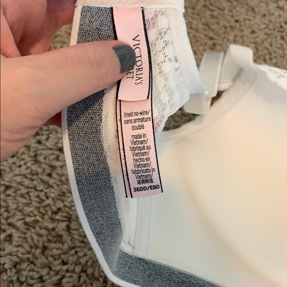 Victoria secret no wire lace bra - Picture 2 of 2